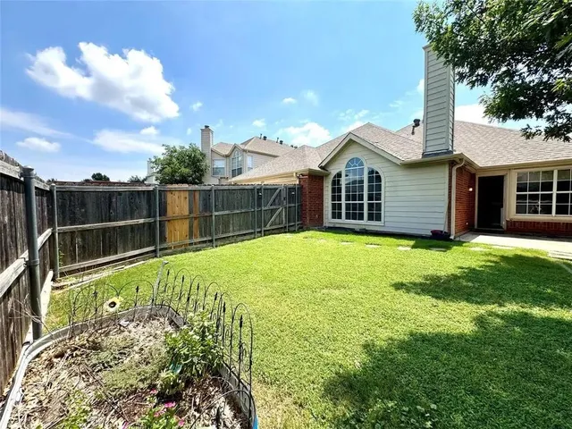 $2,495 | 10218 Stone Falls Lane, Frisco, TX 75035