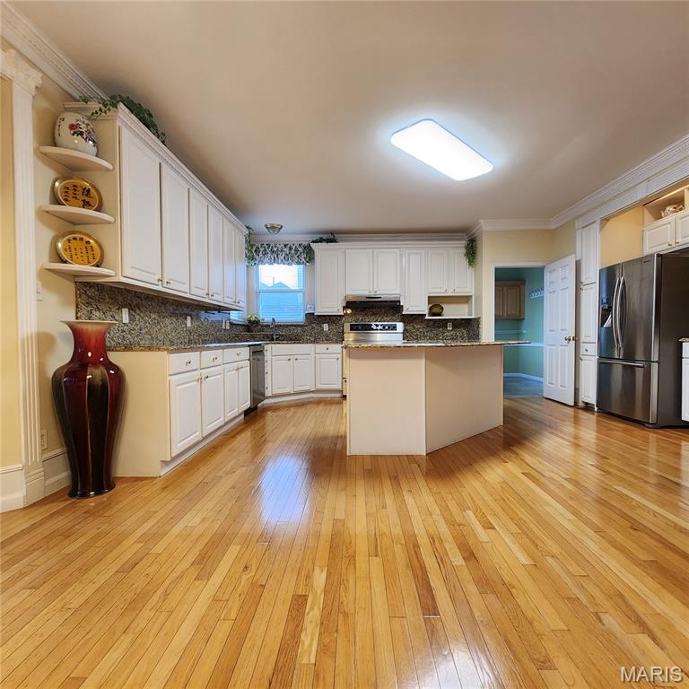 1102 Nooning Tree Drive Chesterfield, MO 63017 - Photo 17 of 54