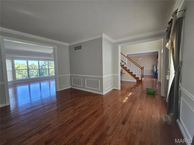 $873,900 | 1102 Nooning Tree Drive, Chesterfield, MO 63017