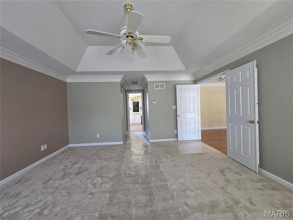 1102 Nooning Tree Drive Chesterfield, MO 63017 - Photo 3 of 54