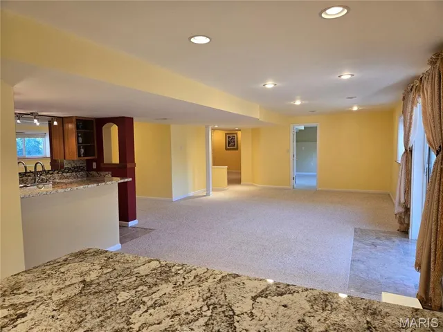 $873,900 | 1102 Nooning Tree Drive, Chesterfield, MO 63017