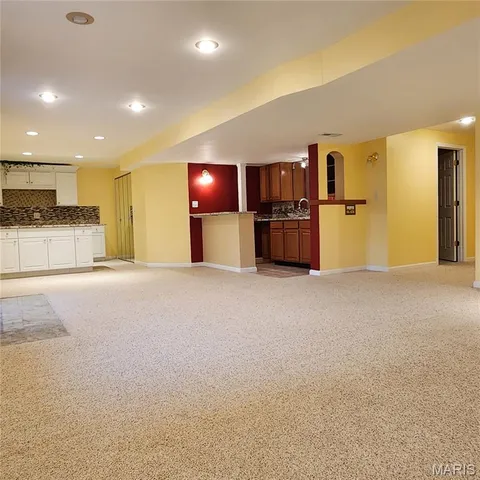 $873,900 | 1102 Nooning Tree Drive, Chesterfield, MO 63017