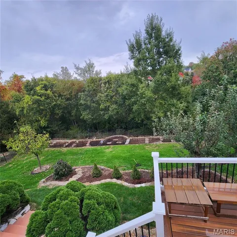 $873,900 | 1102 Nooning Tree Drive, Chesterfield, MO 63017