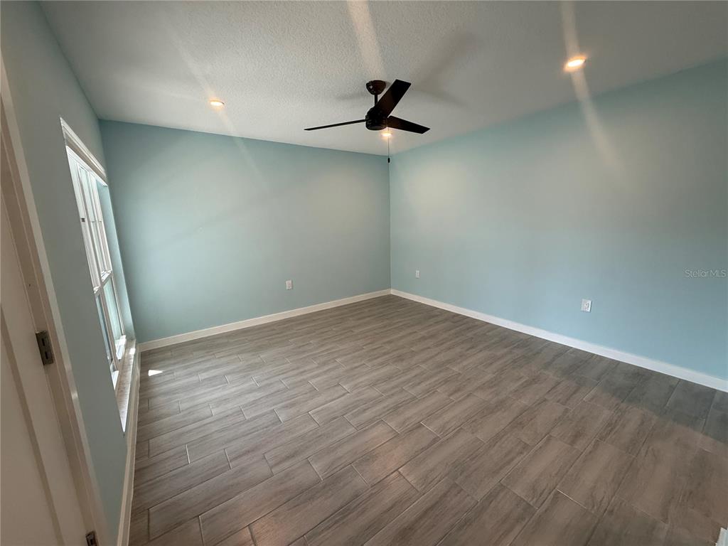 171 Medallion Boulevard, Unit B Madeira Beach, FL 33708 - Photo 13 of 26