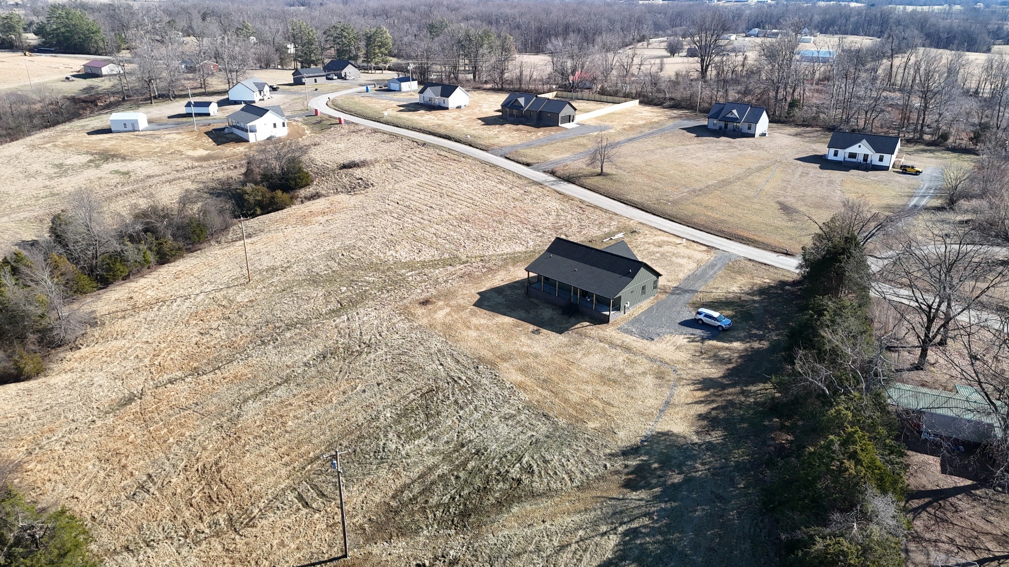 517 Pleasant Hill Road Lafayette, TN 37083 - Photo 37 of 39 a view of a city