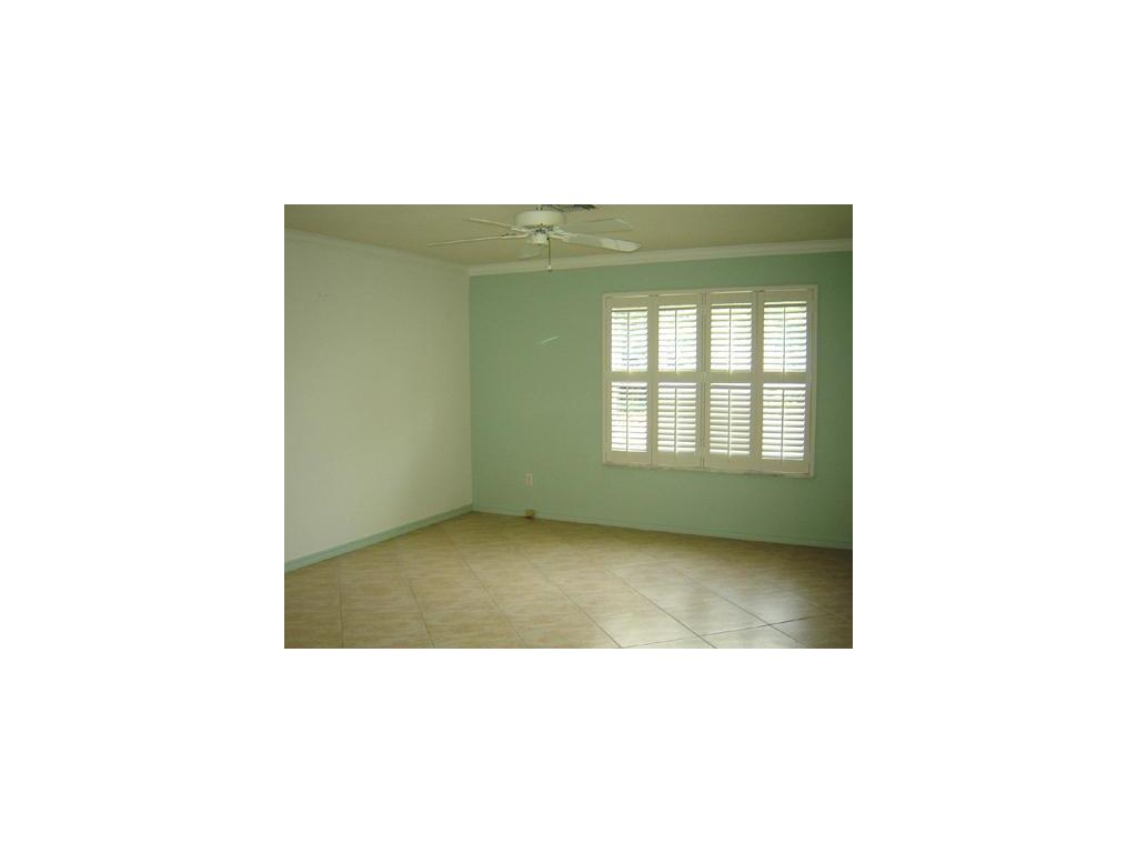 1065 Clipper Road Vero Beach, FL 32963 - Photo 5 of 8 Gallery Image 5