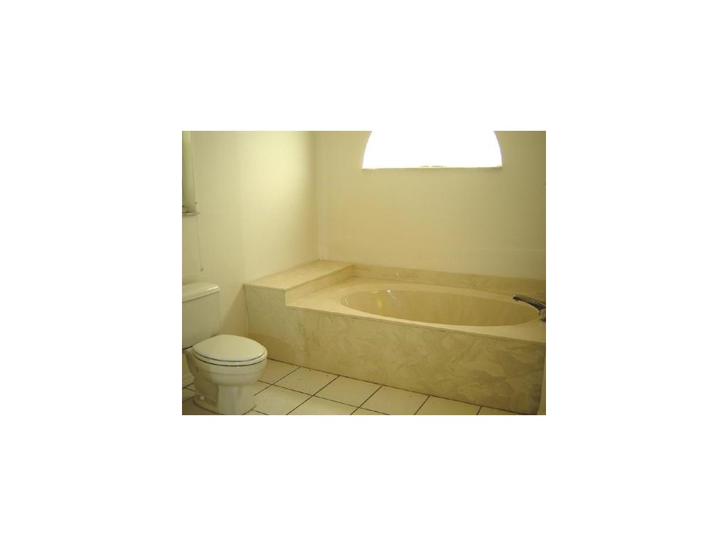 1065 Clipper Road Vero Beach, FL 32963 - Photo 8 of 8 Gallery Image 8