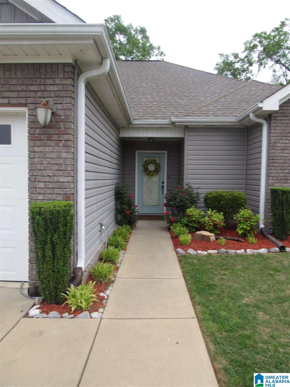325 Battle Circle Clanton, AL 35045 - Photo 5 of 46