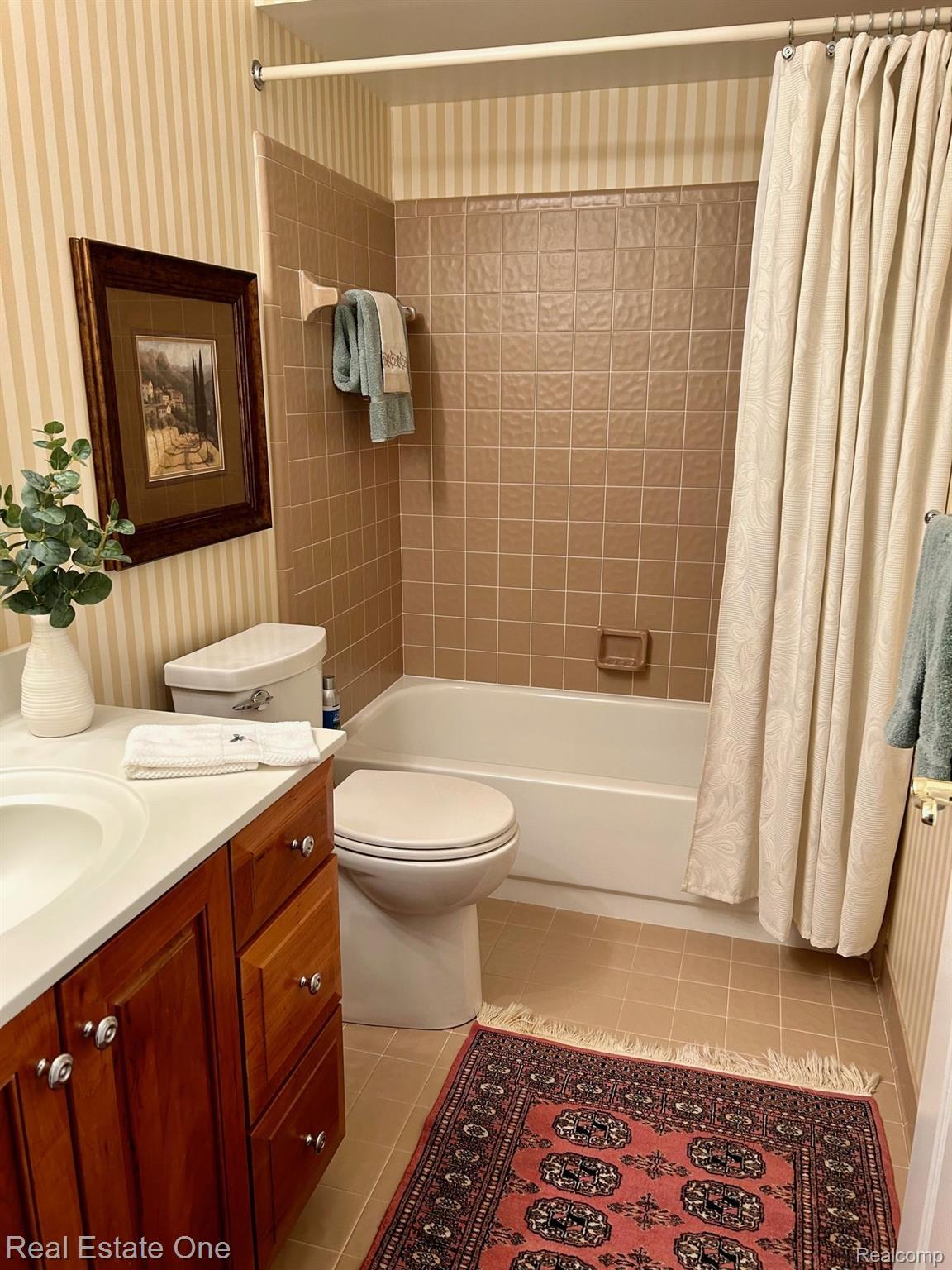 1261 Greenleaf Drive Rochester, MI 48309 - Photo 33 of 41 Gallery Image 33