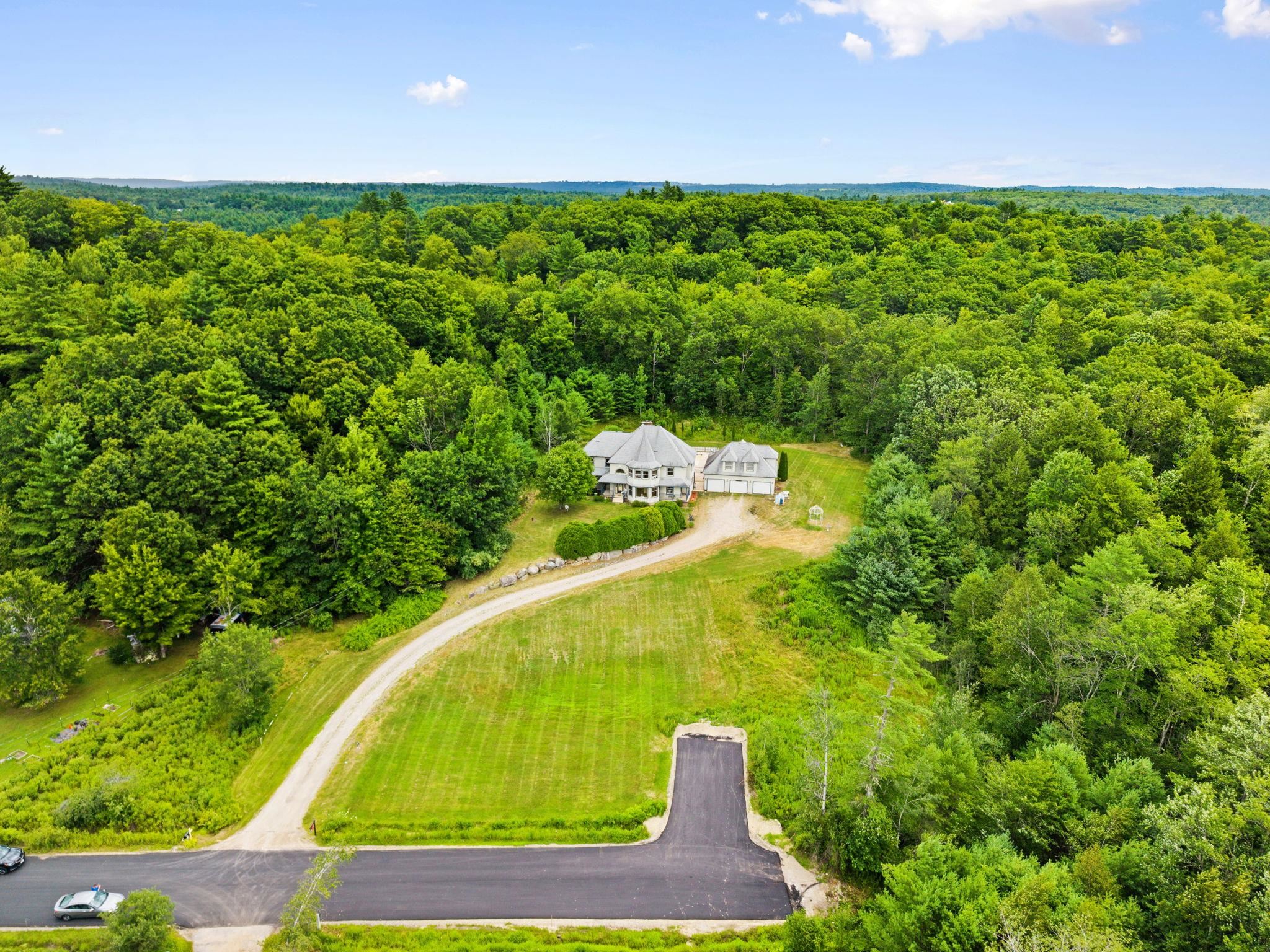 103 Renshaw Road Weare, NH 03281 - Photo 1 of 59