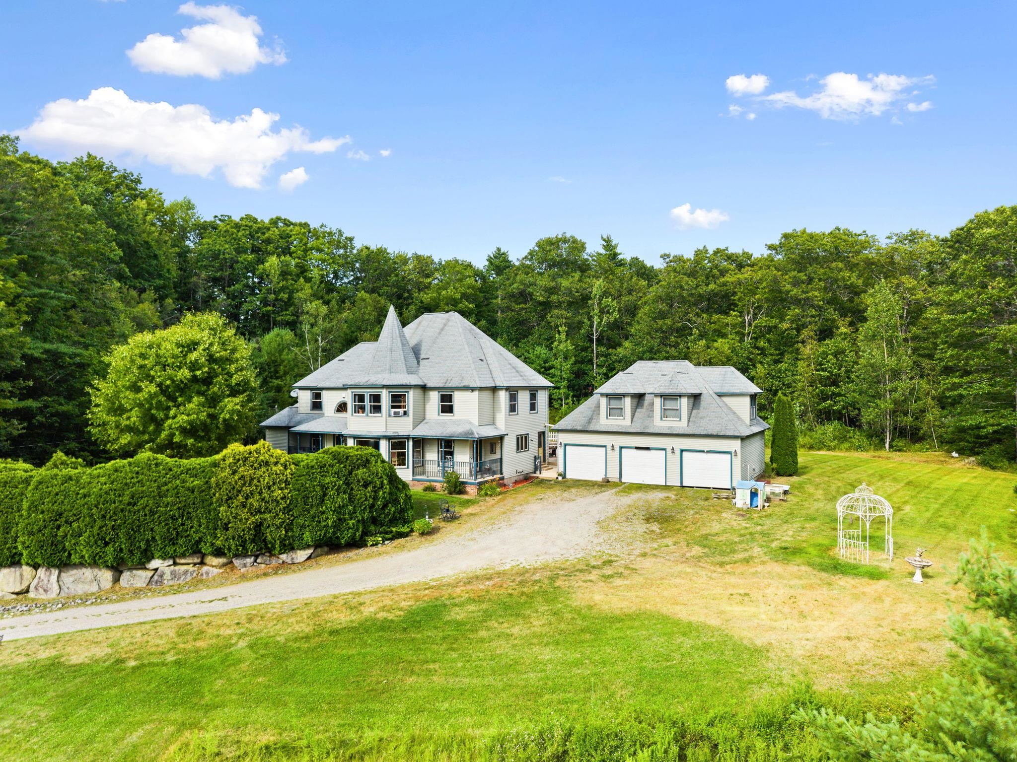 103 Renshaw Road Weare, NH 03281 - Photo 3 of 59