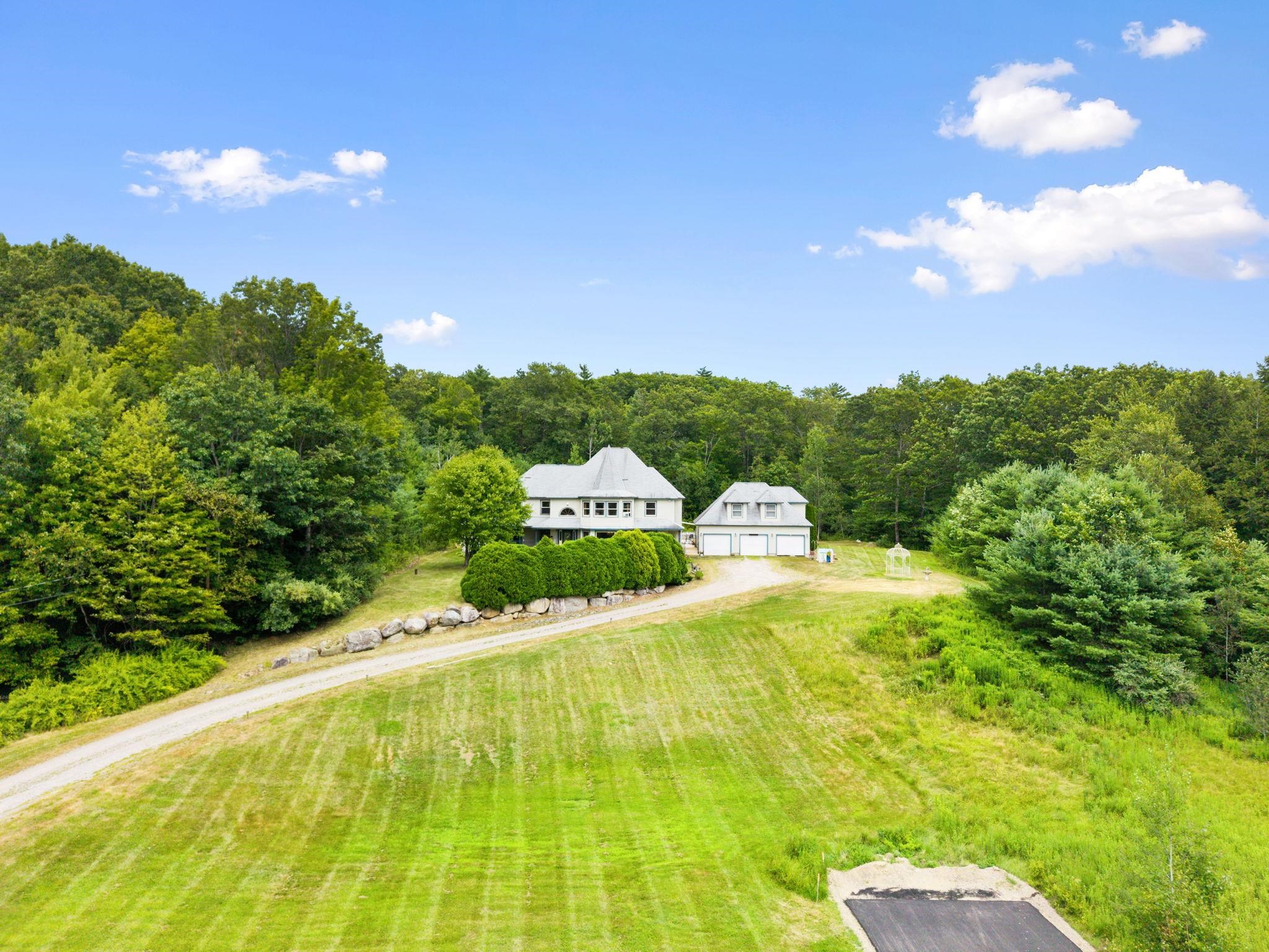 103 Renshaw Road Weare, NH 03281 - Photo 6 of 59