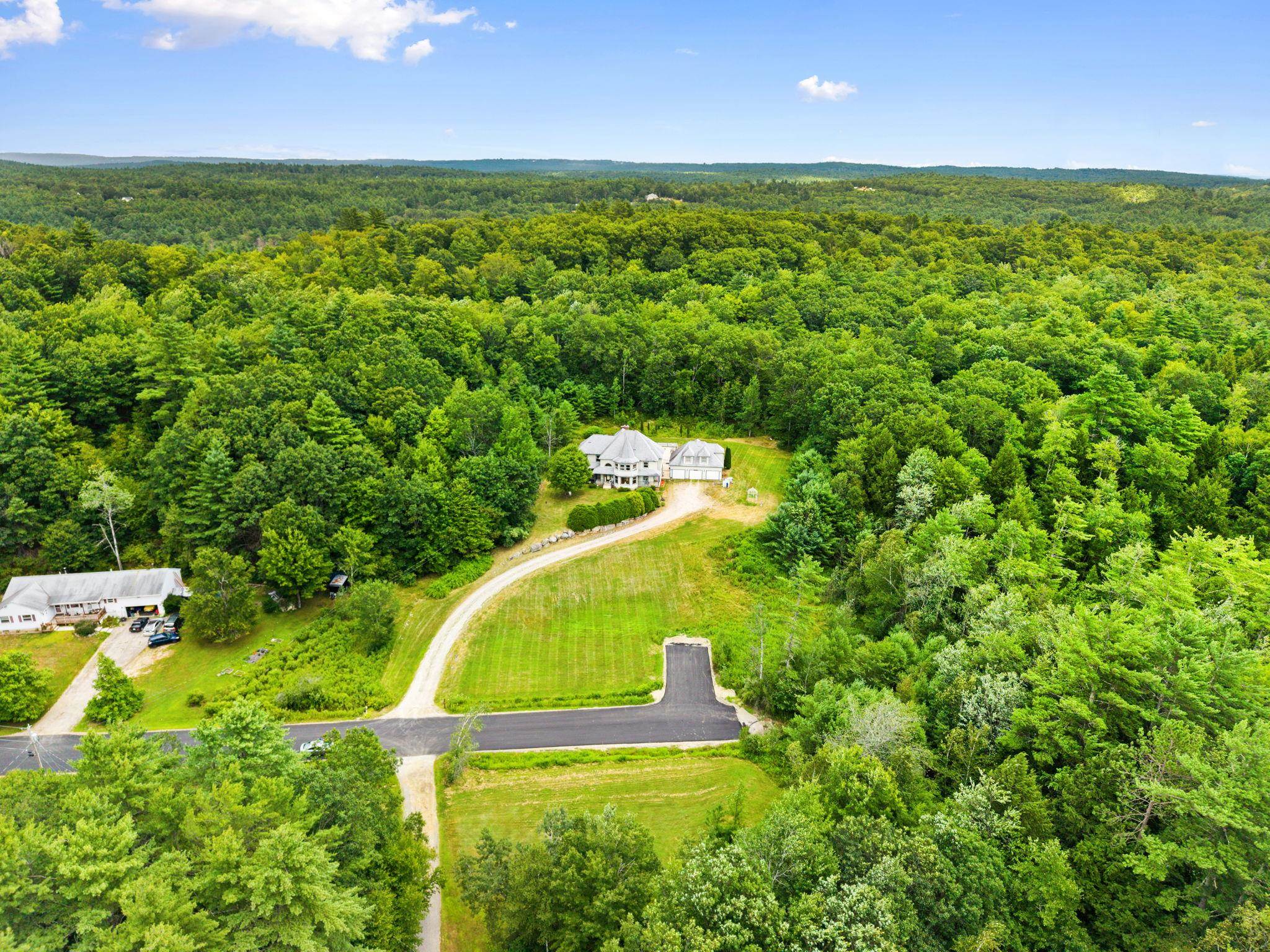 103 Renshaw Road Weare, NH 03281 - Photo 7 of 59