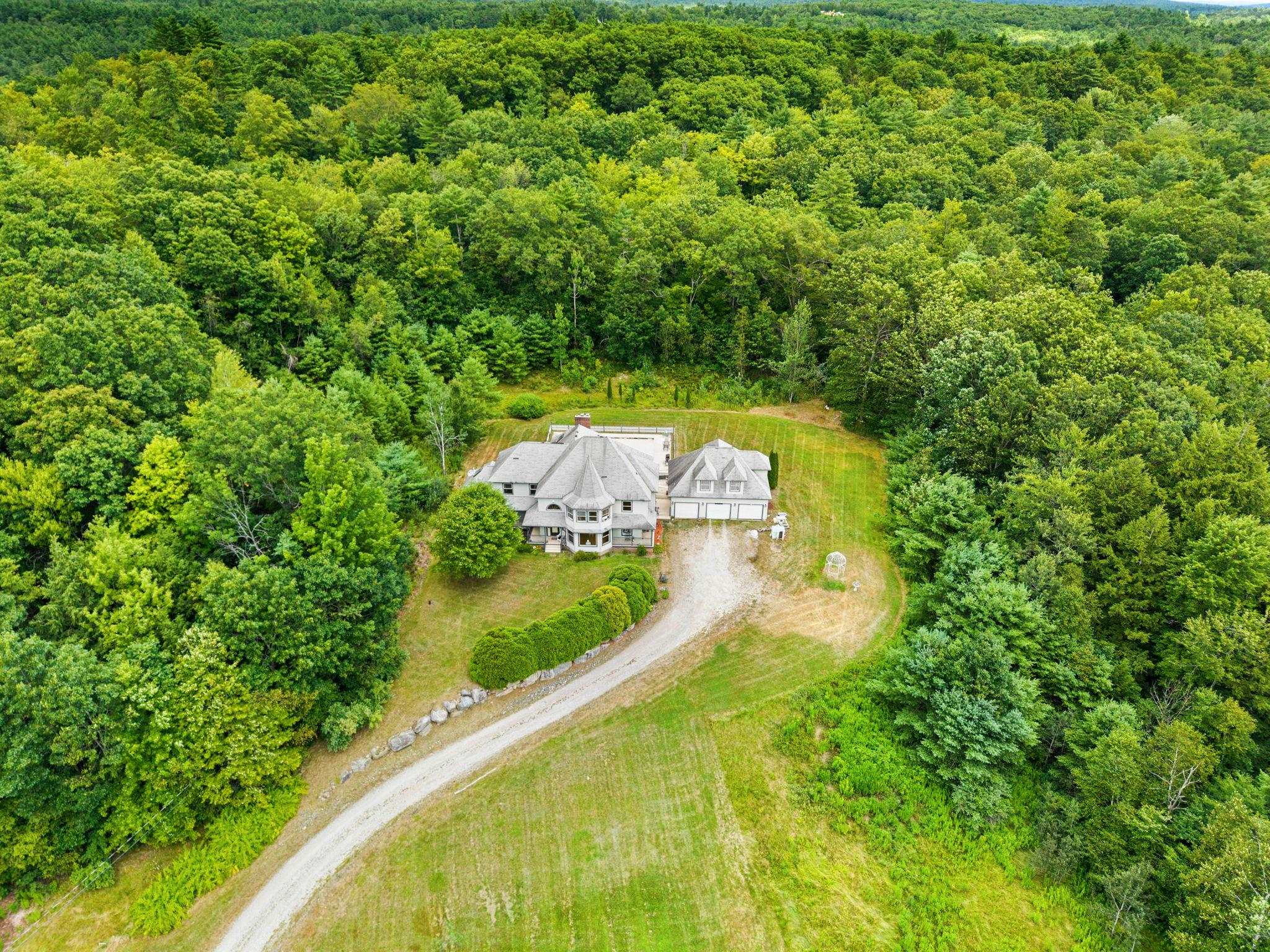 103 Renshaw Road Weare, NH 03281 - Photo 8 of 59