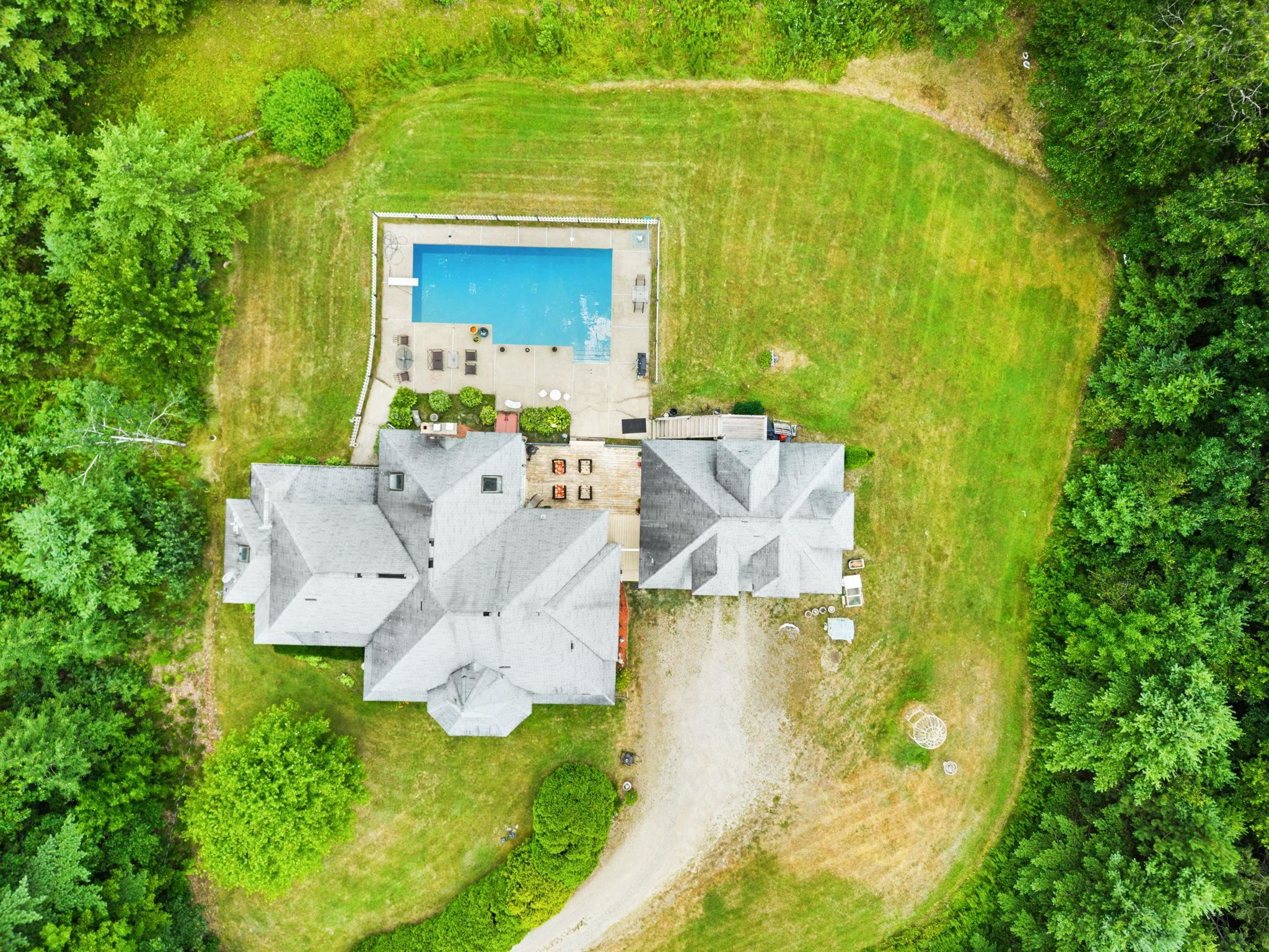 103 Renshaw Road Weare, NH 03281 - Photo 10 of 59