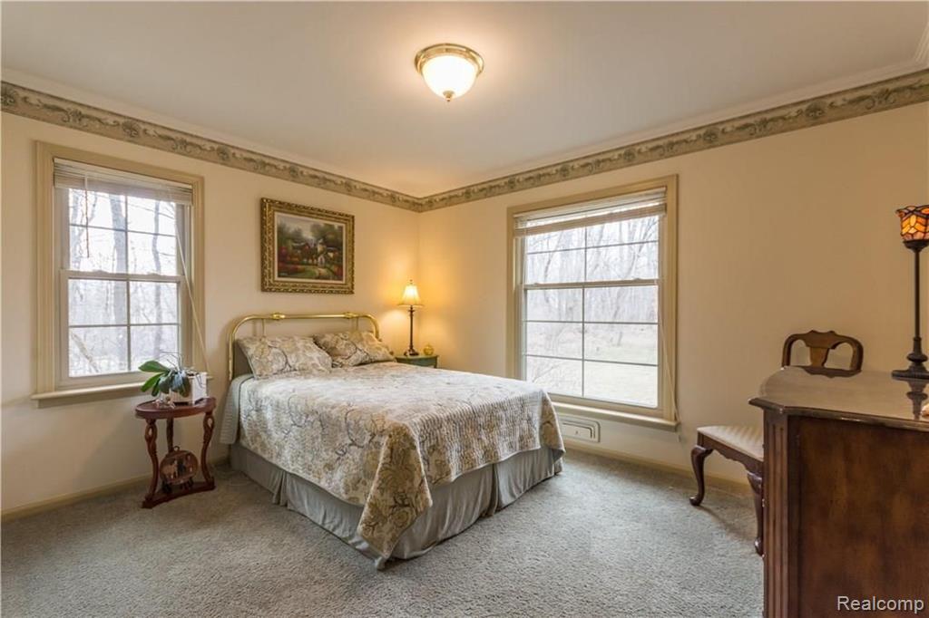 505 Elmhill Road Rochester Hills, MI 48306 - Photo 19 of 25