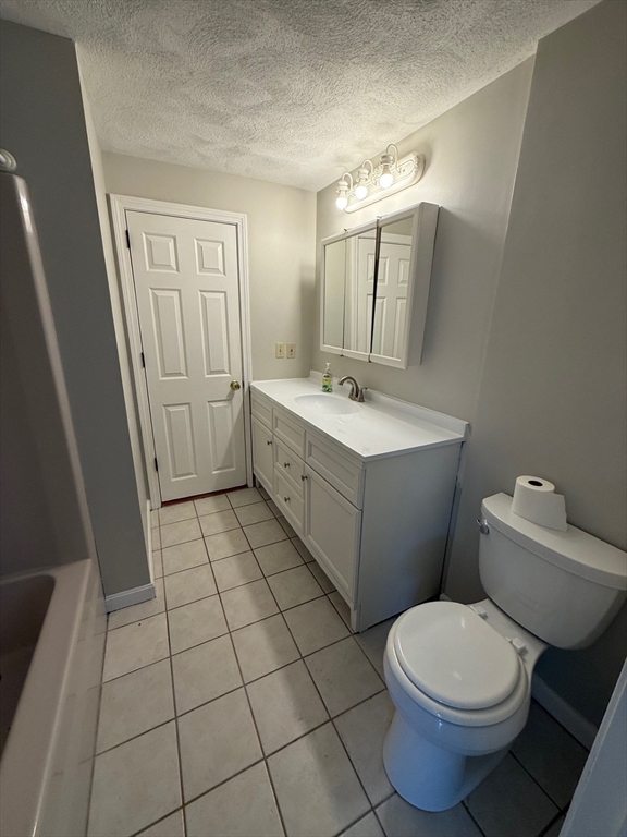 22 Leonard Road Framingham, MA 01701 - Photo 10 of 24