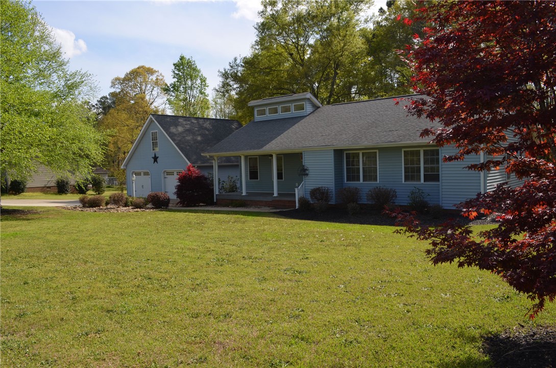 1404 Honey Creek Road Anderson, SC 29621 - Photo 1 of 33