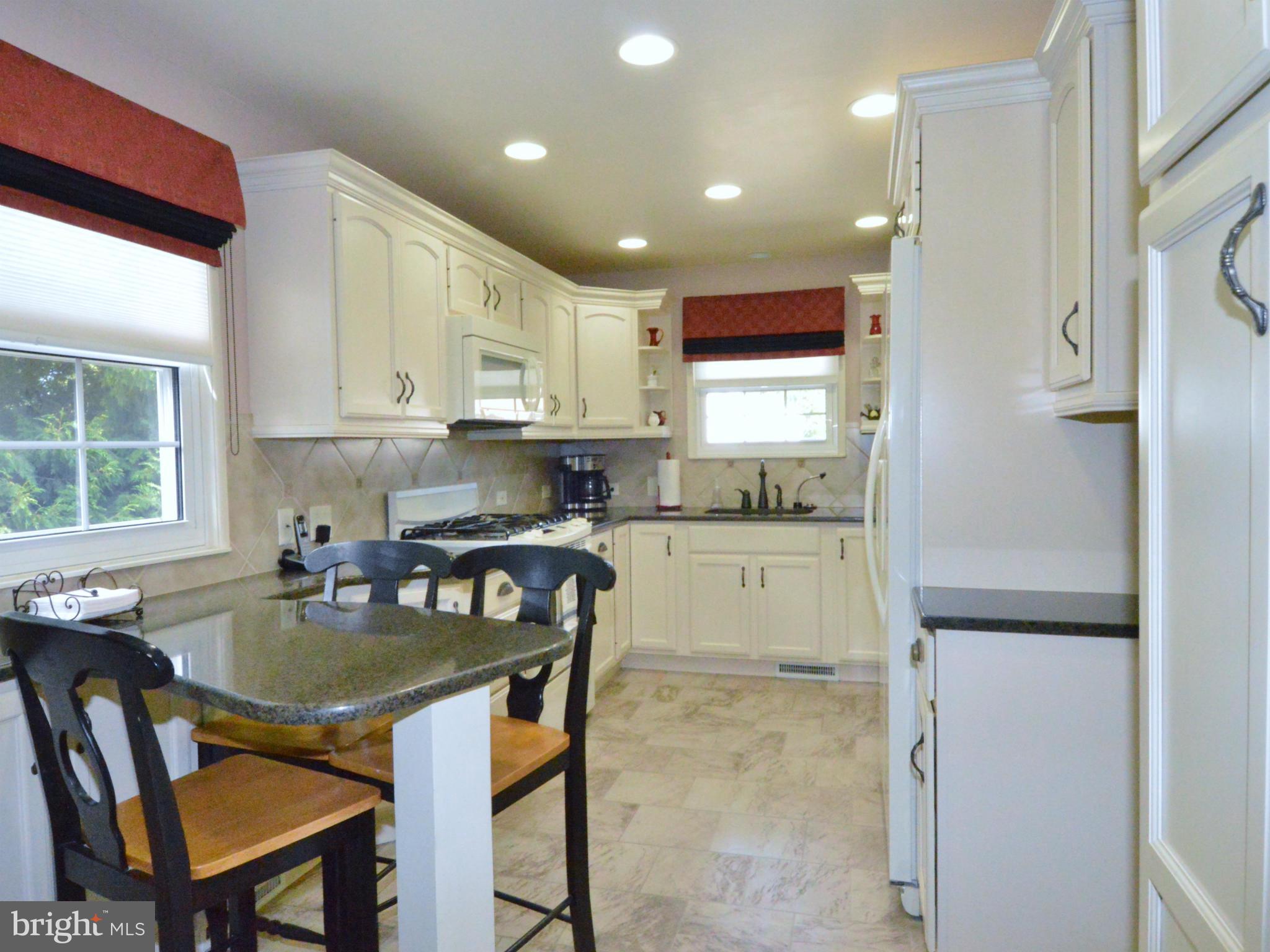 302 Norgulf Road Reisterstown, MD 21136 - Photo 11 of 29 Kitchen
