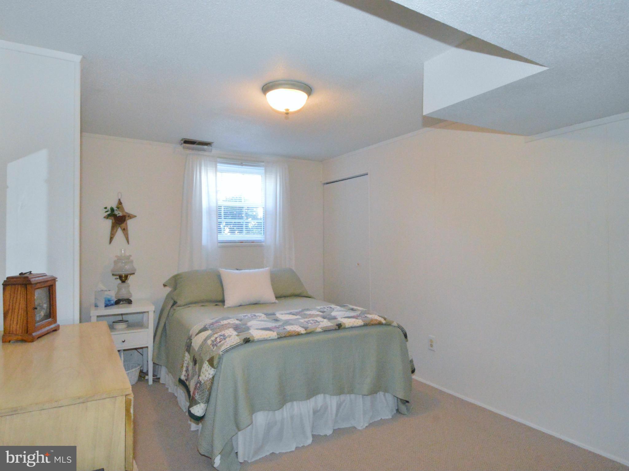 302 Norgulf Road Reisterstown, MD 21136 - Photo 15 of 29 Bedroom