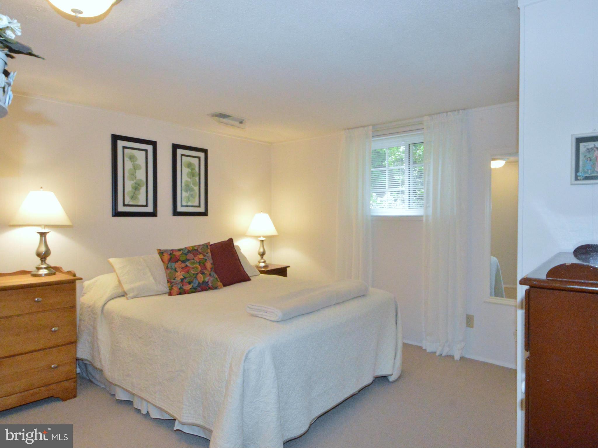 302 Norgulf Road Reisterstown, MD 21136 - Photo 16 of 29 Bedroom