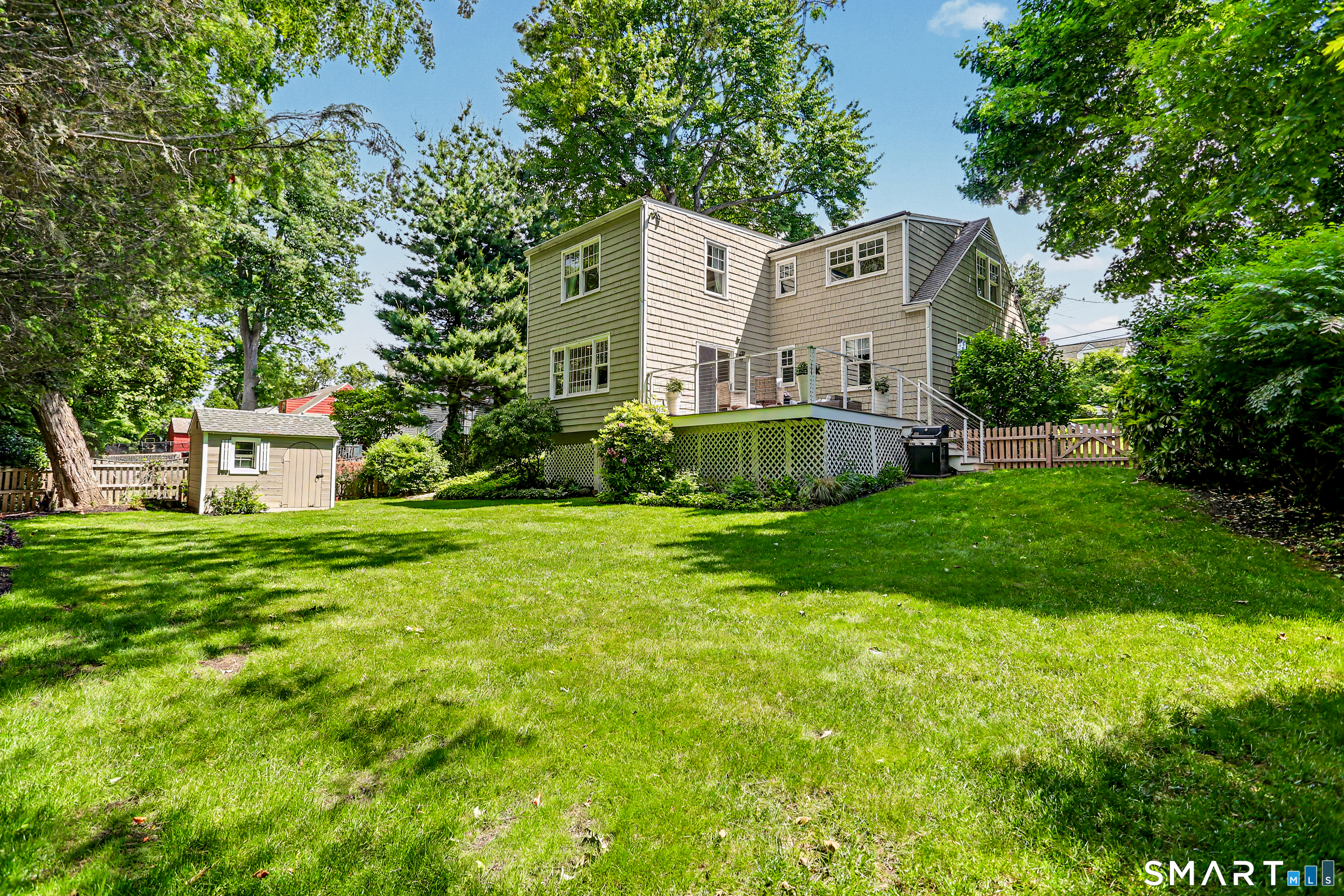 33 Walmsley Road Darien, CT 06820 - Photo 33 of 37