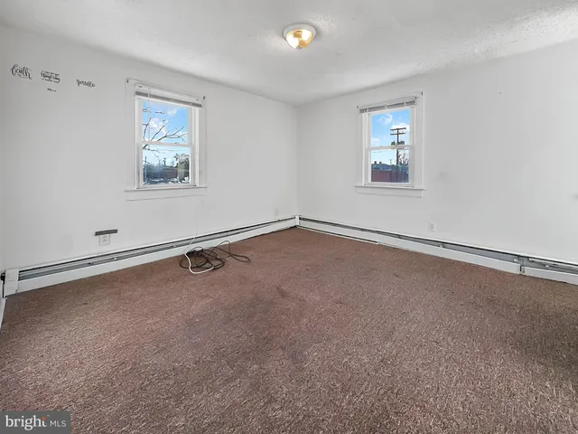 $250,000 | 409 Buck Street, Millville, NJ 08332