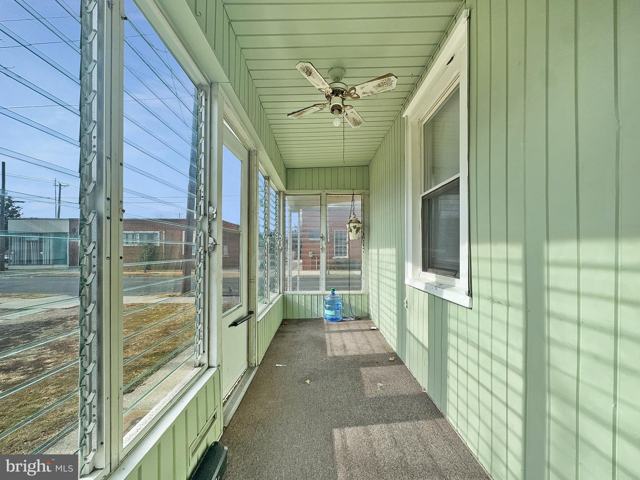 409 Buck Street Millville, NJ 08332 - Photo 4 of 46