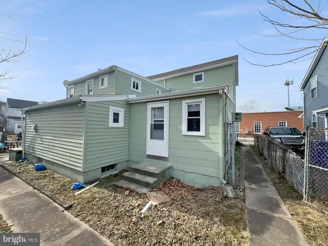 $250,000 | 409 Buck Street, Millville, NJ 08332