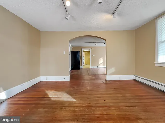 $250,000 | 409 Buck Street, Millville, NJ 08332