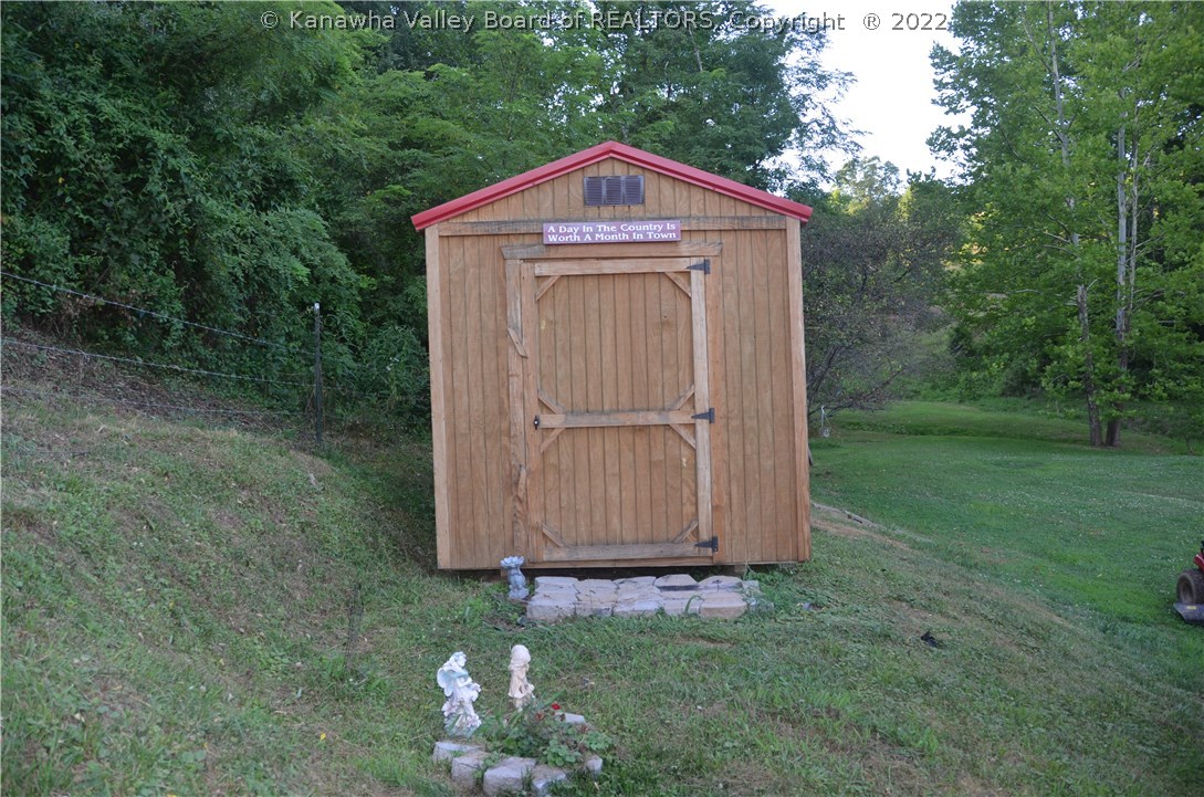 2466 Knotts Run Road Ripley, WV 25271 - Photo 20 of 30 Gallery Image 20