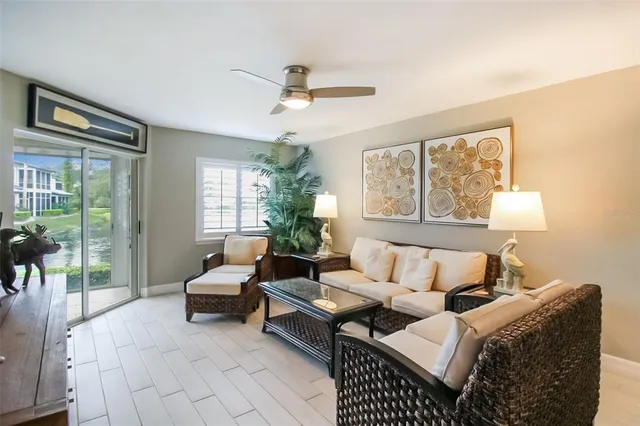 $7,600 | 1313 Siesta Bayside Drive, Unit 1313D, Sarasota, FL 34242