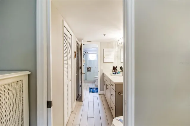 $7,600 | 1313 Siesta Bayside Drive, Unit 1313D, Sarasota, FL 34242