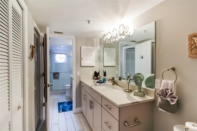 $7,600 | 1313 Siesta Bayside Drive, Unit 1313D, Sarasota, FL 34242