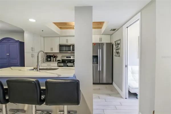 $7,600 | 1313 Siesta Bayside Drive, Unit 1313D, Sarasota, FL 34242