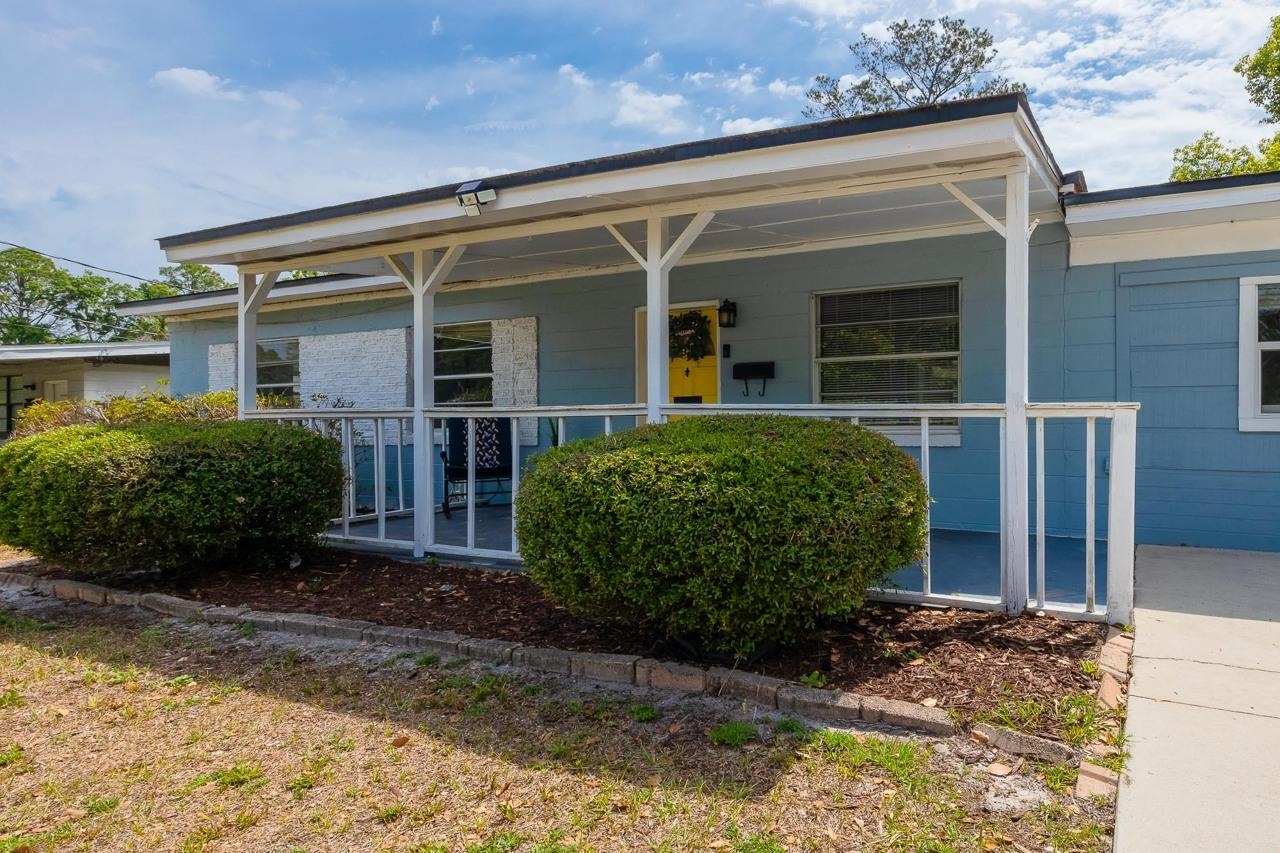 1763 Lawson Road Jacksonville, FL 32246 - Photo 5 of 47
