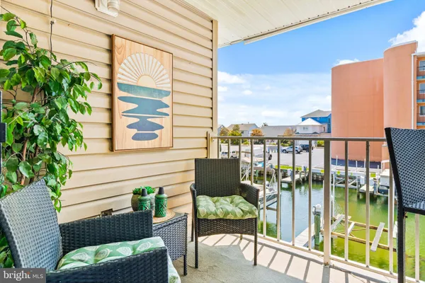 $389,000 | 731 Mooring Road, Unit 210, Ocean City, MD 21842