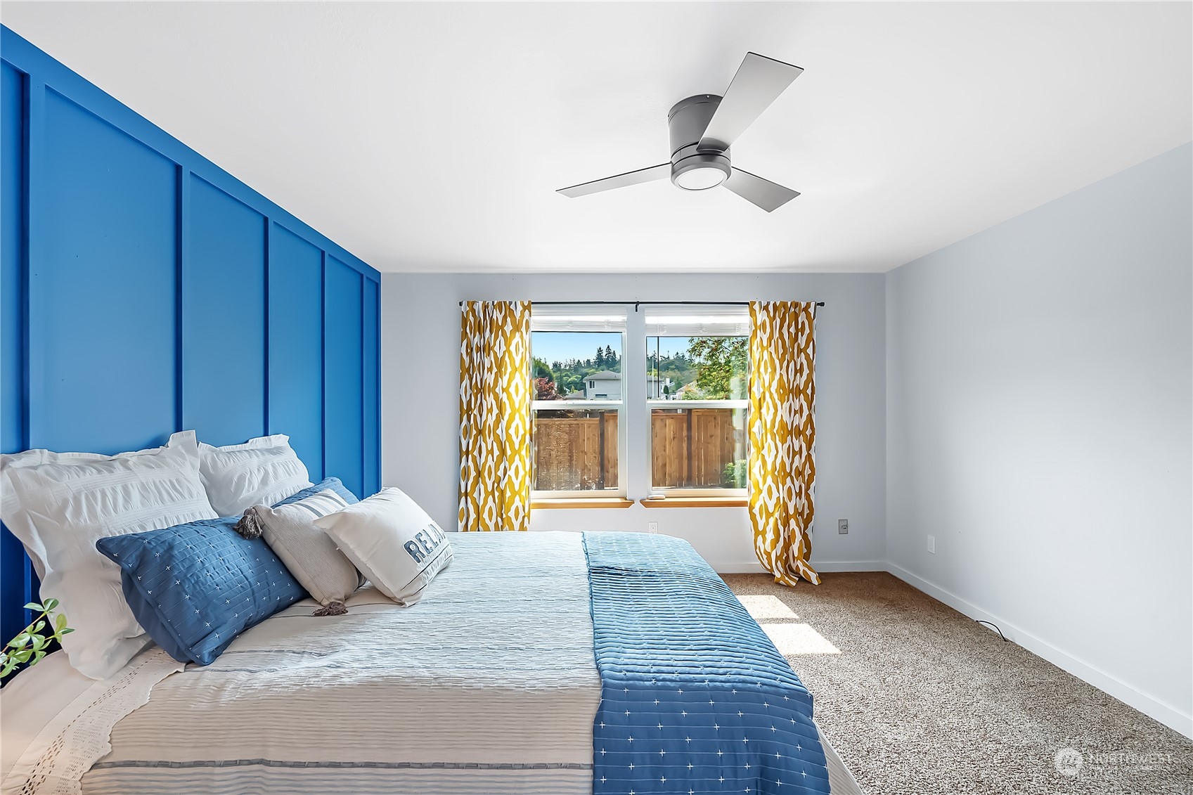 1709 24th Court Anacortes, WA 98221 - Photo 14 of 33 a living room with furniture and a large window
