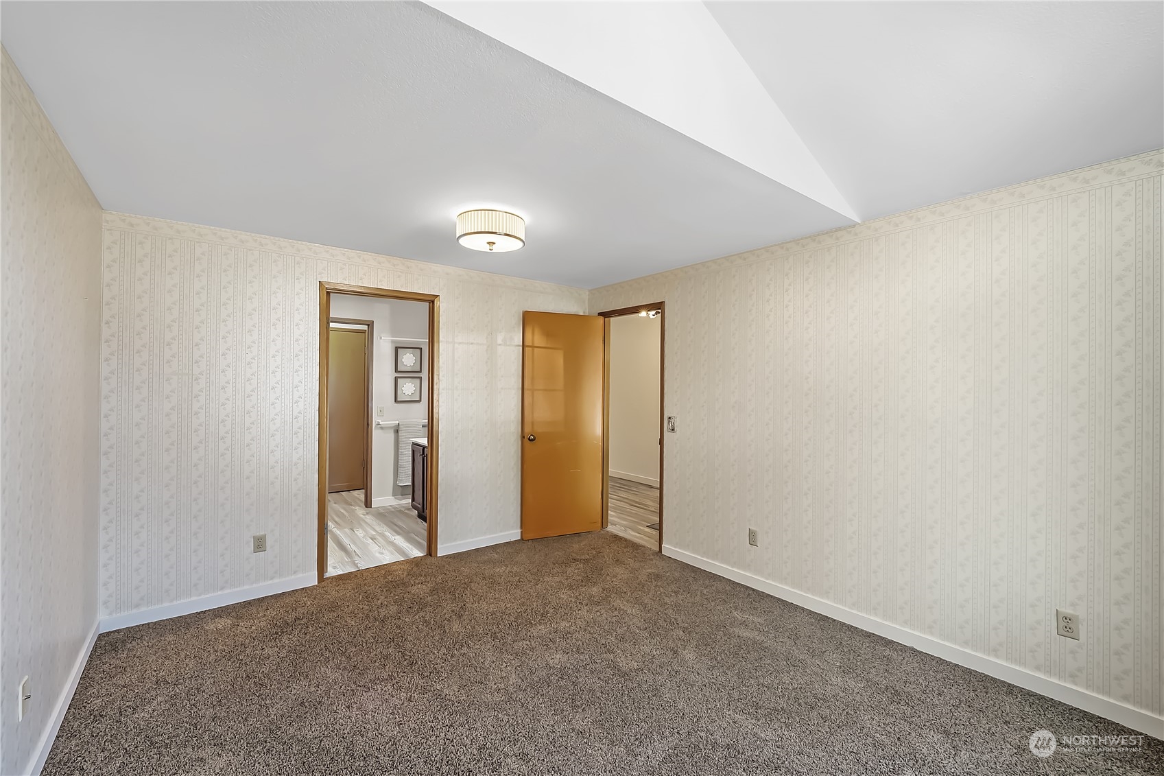 1709 24th Court Anacortes, WA 98221 - Photo 24 of 33 a view of an empty room and closet area