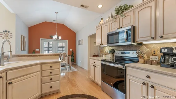 $549,000 | 1706 Grand View Drive, Sunrise Beach, MO 65079