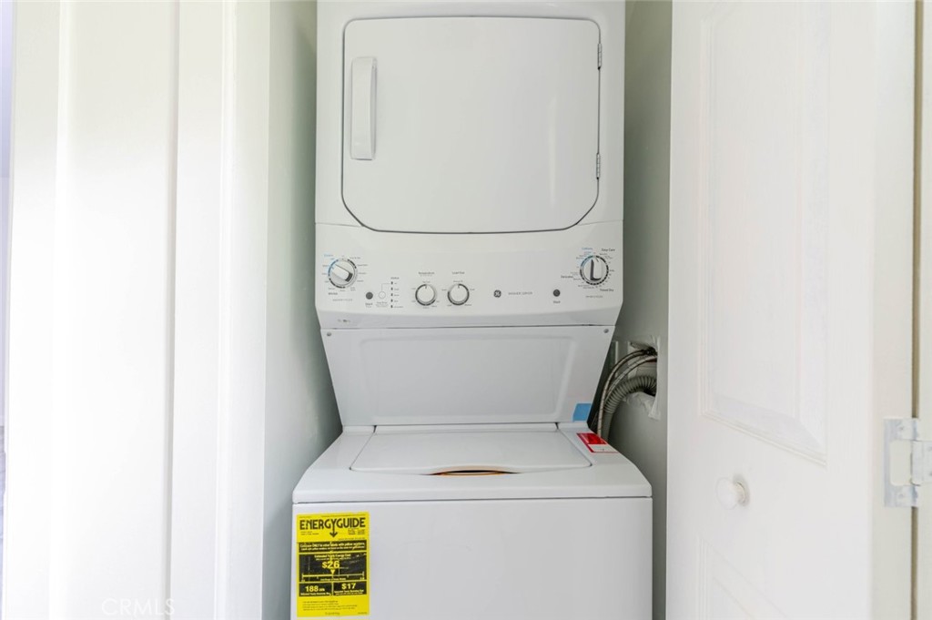 17428 Roscoe Boulevard Northridge, CA 91325 - Photo 24 of 24 a utility room with dryer and washer