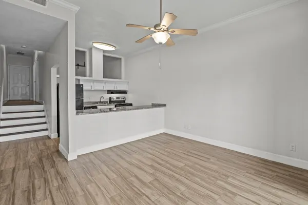 $1,499 | 7820 Seawall Boulevard, Unit 109, Galveston, TX 77551