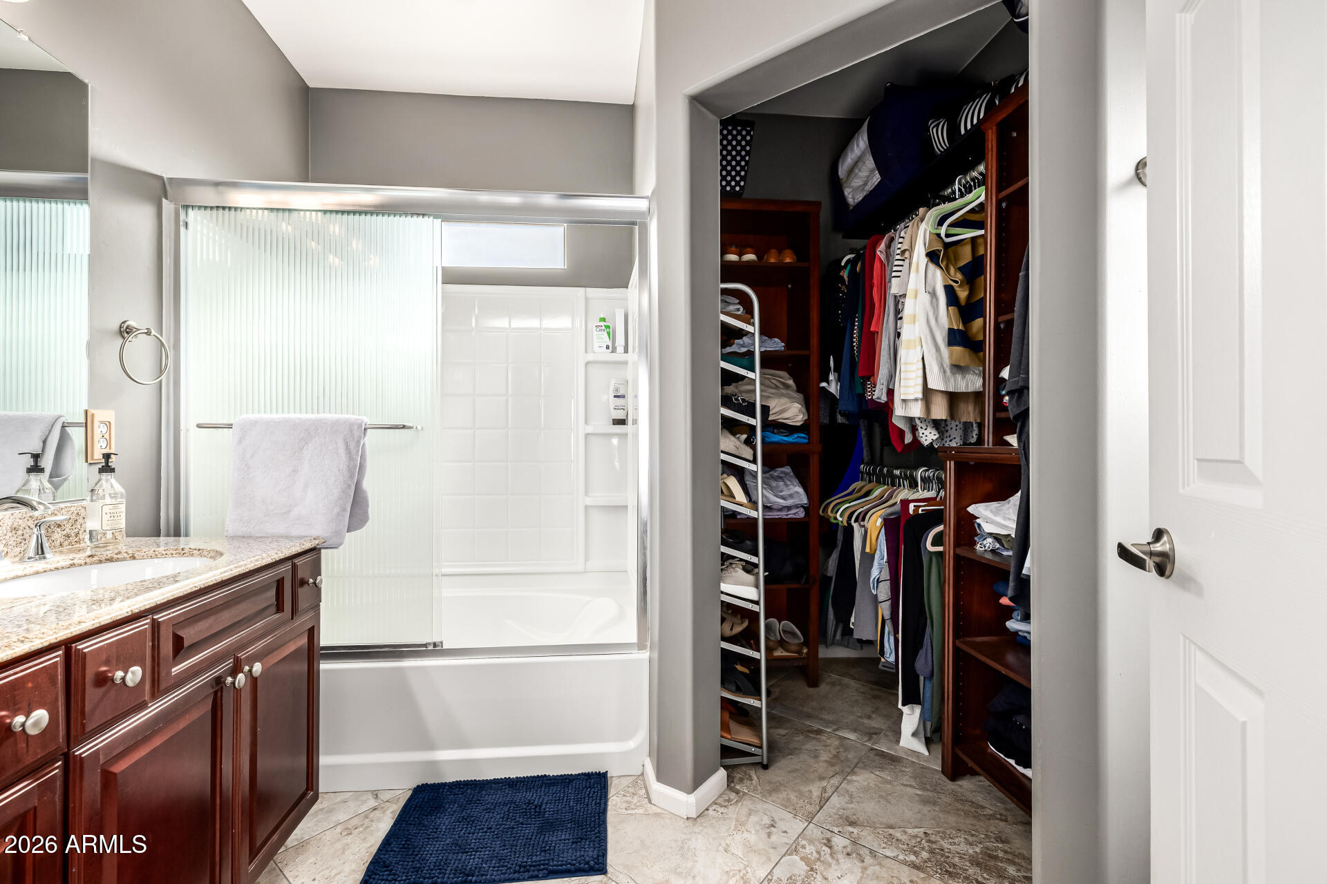 1920 East Bell Road, Unit 1132 Phoenix, AZ 85022 - Photo 18 of 31 Primary Bath