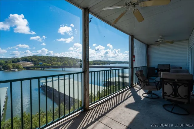 $324,000 | 426 Cedar Heights Drive, Unit 3D, Camdenton, MO 65020