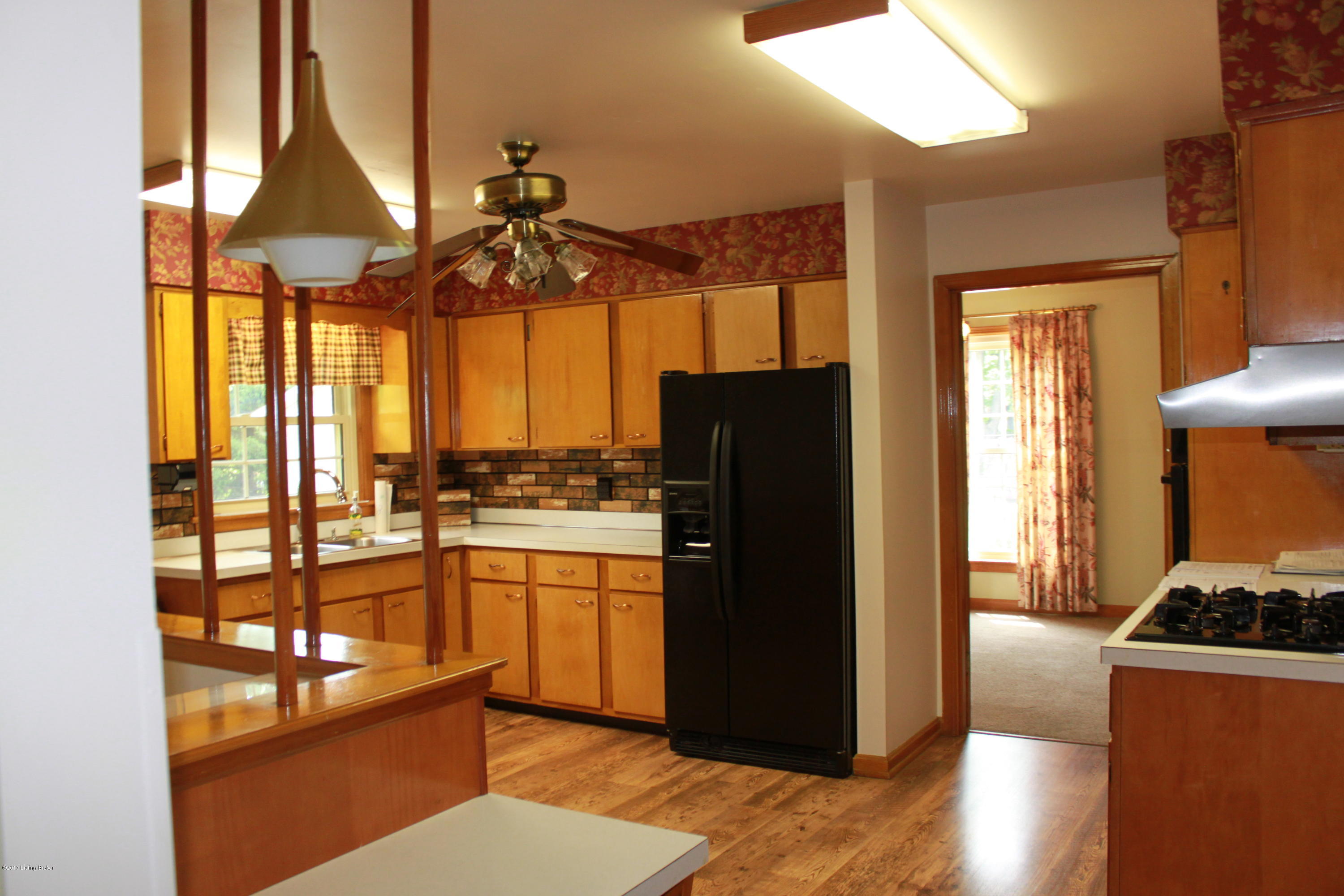 6509 Ridge Cliff Road Hollow Creek, KY 40228 - Photo 6 of 24 Kitchen