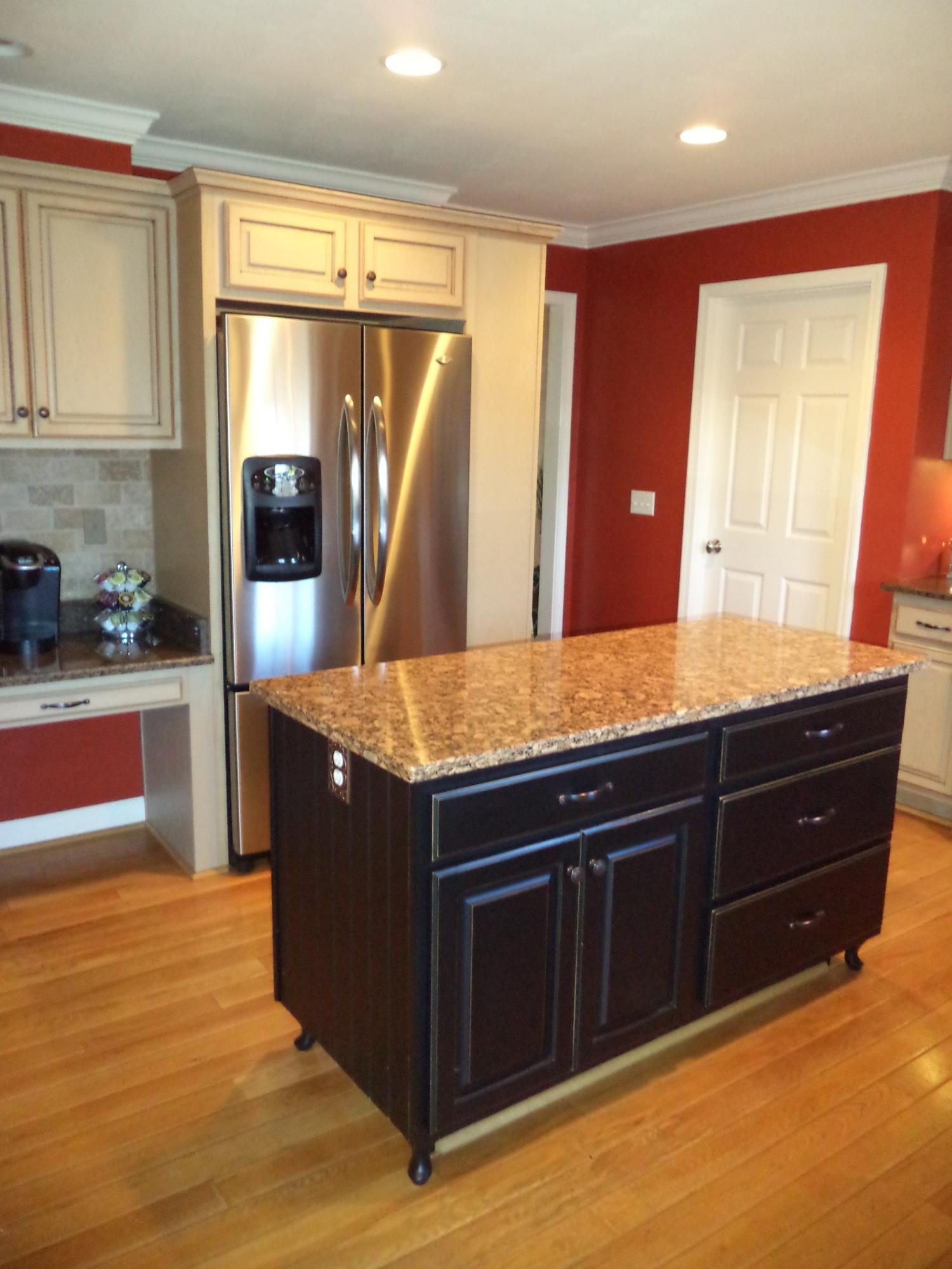 111 MacGregor Drive Blue Ridge, VA 24064 - Photo 8 of 35 Kitchen
