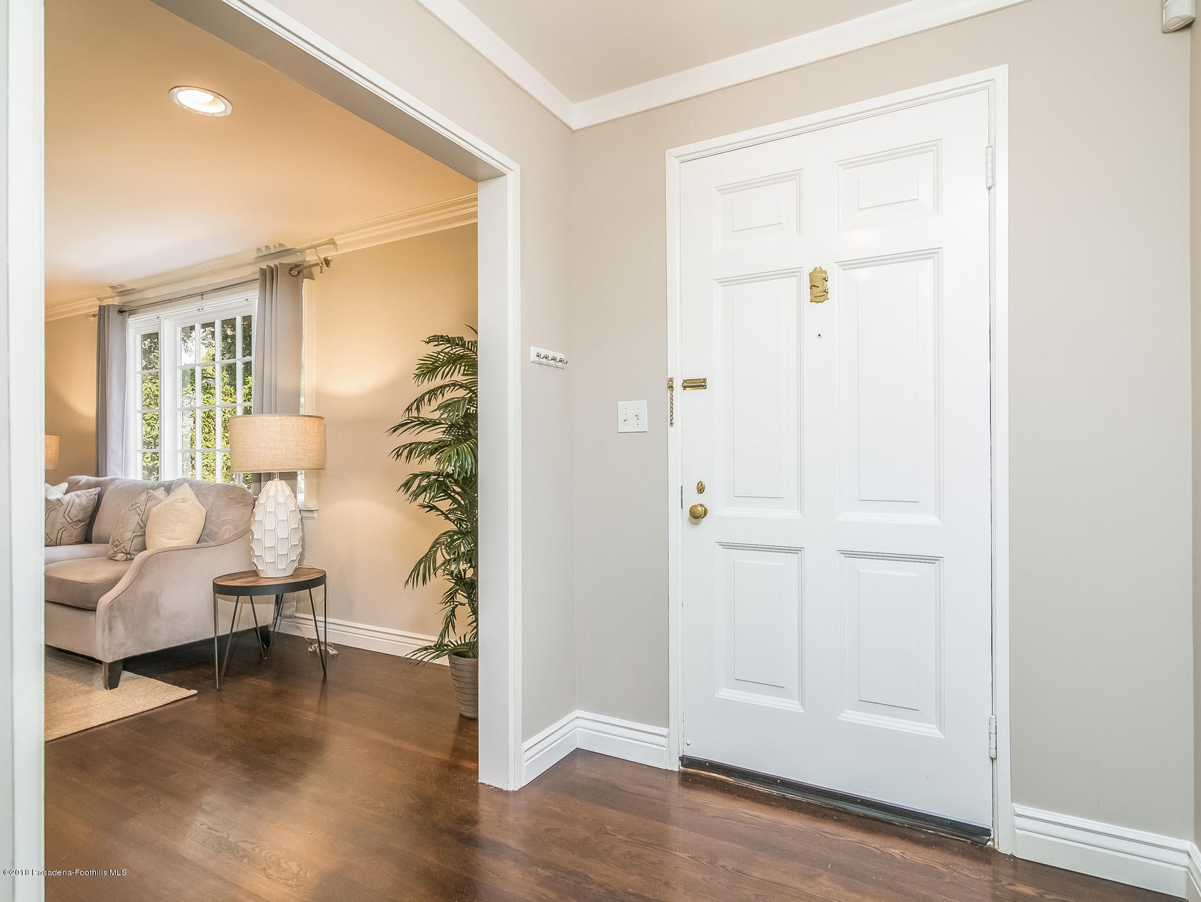 3564 Thorndale Road Pasadena, CA 91107 - Photo 4 of 24 a living room with furniture and wooden floor