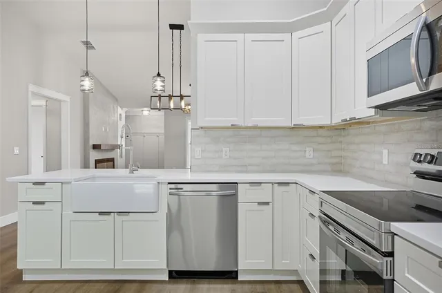 $569,900 | 13 Fanshawe Lane, Palm Coast, FL 32137