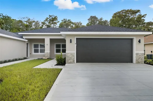 $569,900 | 13 Fanshawe Lane, Palm Coast, FL 32137