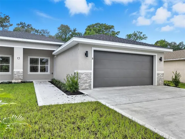 $569,900 | 13 Fanshawe Lane, Palm Coast, FL 32137